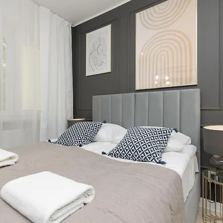 Pulawska Elegant Mokotow By Renters 酒店
