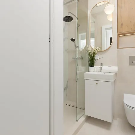 Pulawska Elegant Mokotow By Renters *