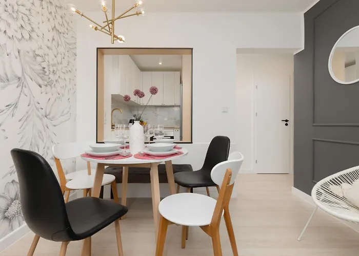 Pulawska Elegant Mokotow By Renters Hotel