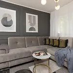 Pulawska Elegant Mokotow By Renters 酒店 华沙